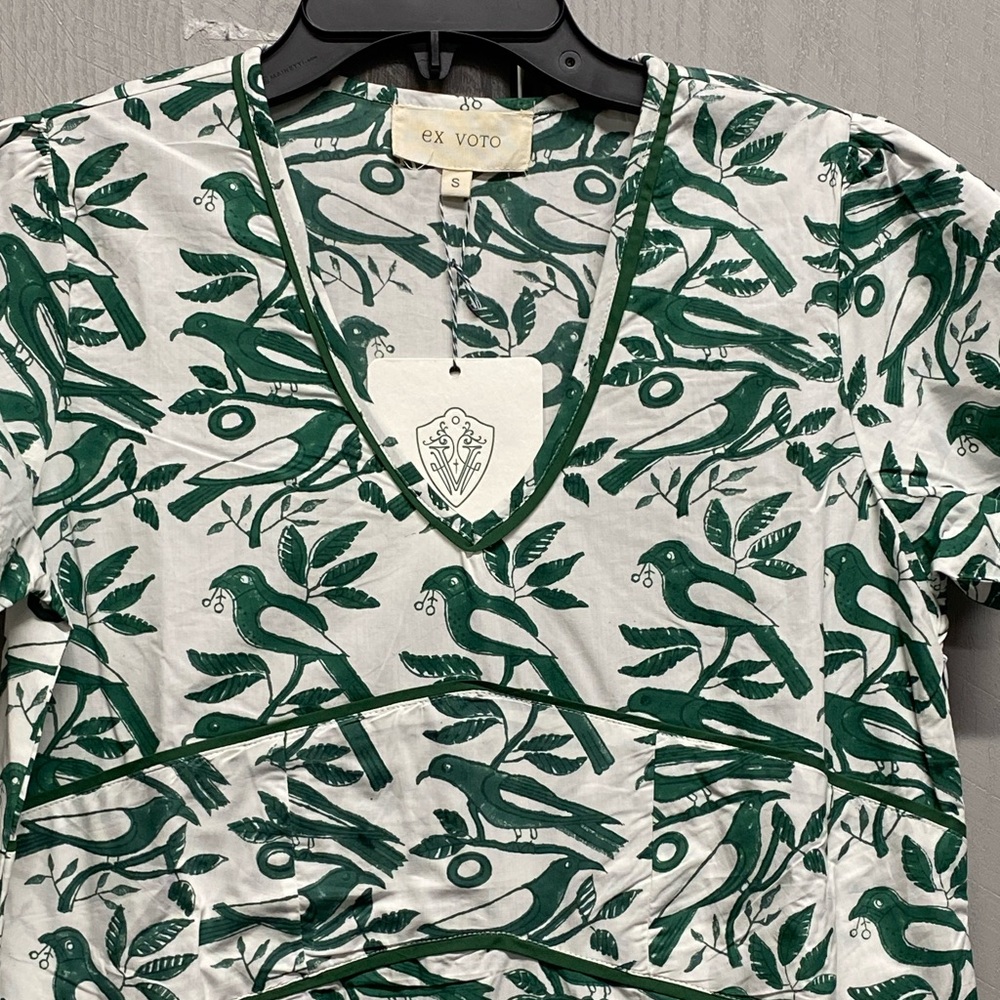Ex Voto Bird Print Boho Cotton Midi Dress Green White Vacation Cottagecore NWT - Picture 8 of 8